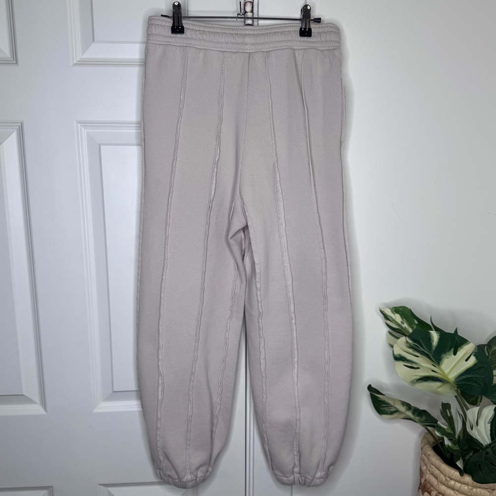 Jogger Sweatpants - Picture 3 of 4